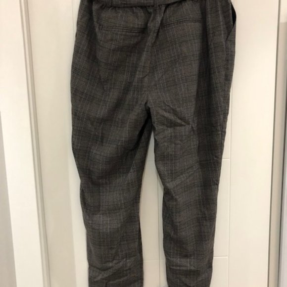 Brown Plaid Dress pants - Picture 4 of 5